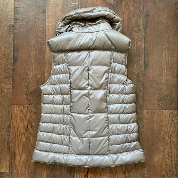 KENNETH COLE Reaction grey puffer vest, size M - Picture 5 of 12